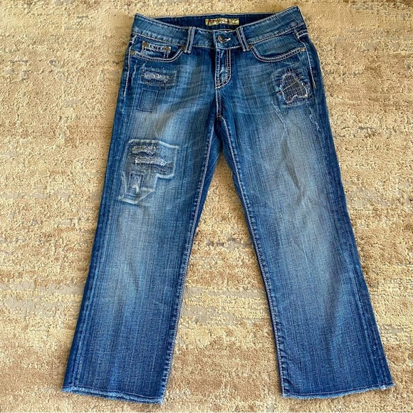 BKE Culture Cropped Jeans Y2K Patched Embroidered Distressed Medium Wash: 27 - Picture 1 of 10